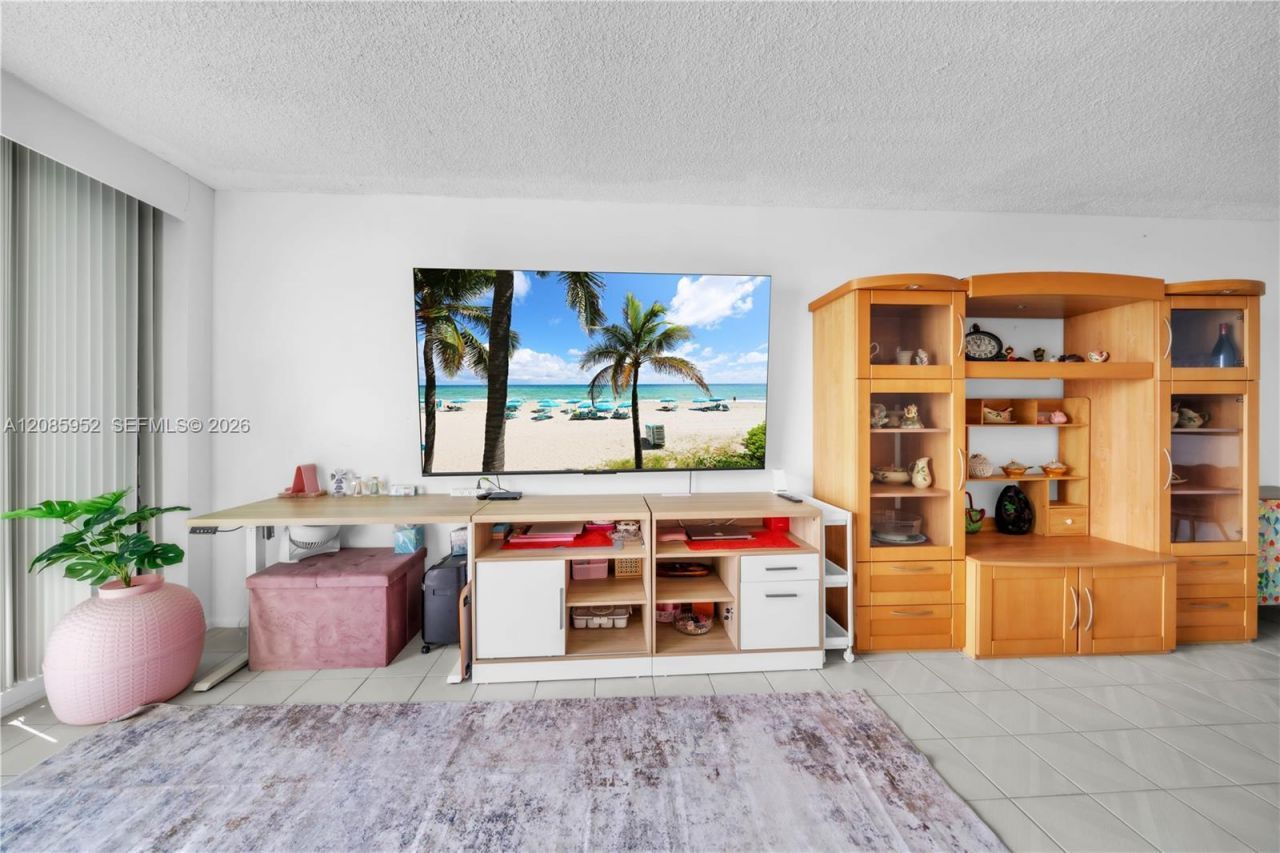2401 S Ocean Dr, Unit 1702, Hollywood, FL 33019 Photo