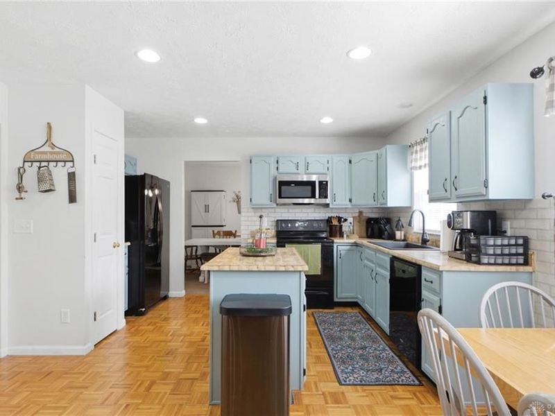 4212 Forest Ridge Boulevard, Dayton, OH 45424 Photo 12
