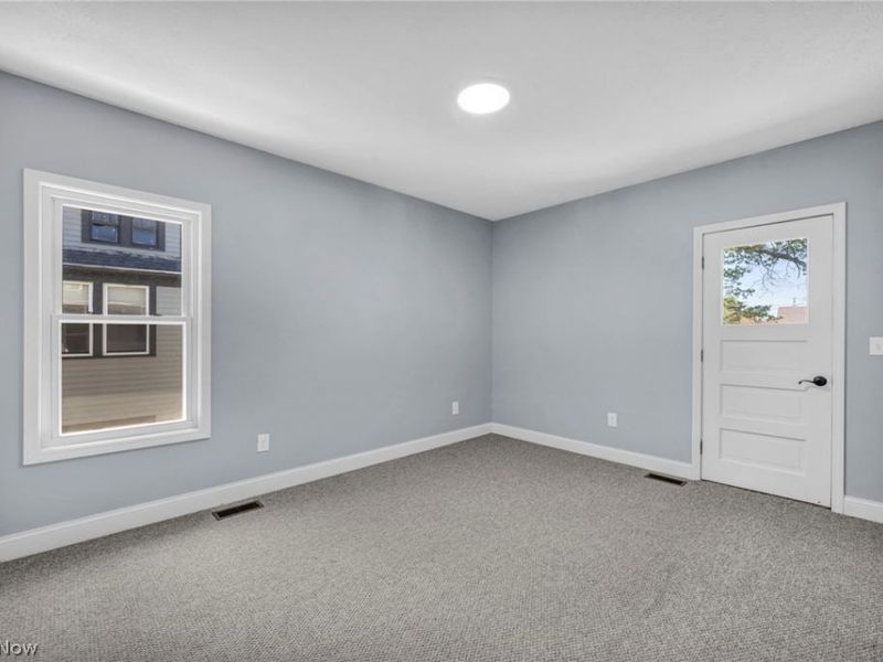 2172 West Boulevard, Cleveland, OH 44102 Photo 17