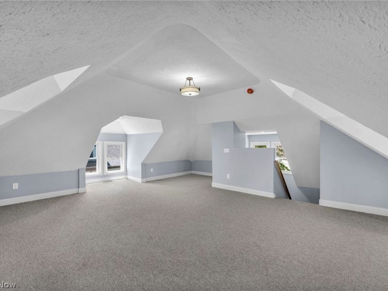 2172 West Boulevard, Cleveland, OH 44102 Photo 30