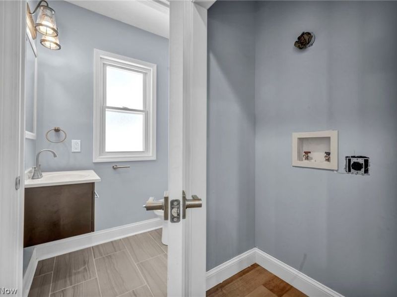 2172 West Boulevard, Cleveland, OH 44102 Photo 31