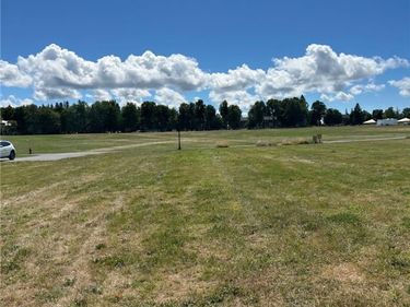 441 NE Pike Rd Drive NE, Sackets Harbor, NY 13685