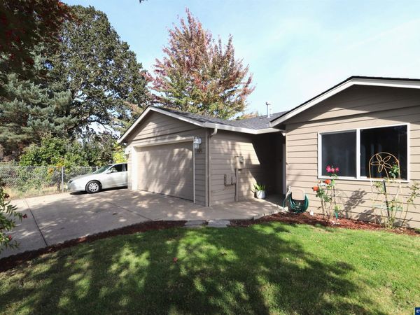 4928 Dorrance St NE, Salem, OR 97305