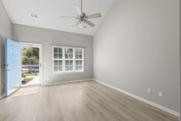 3518 Chestnut Dr. photo 4