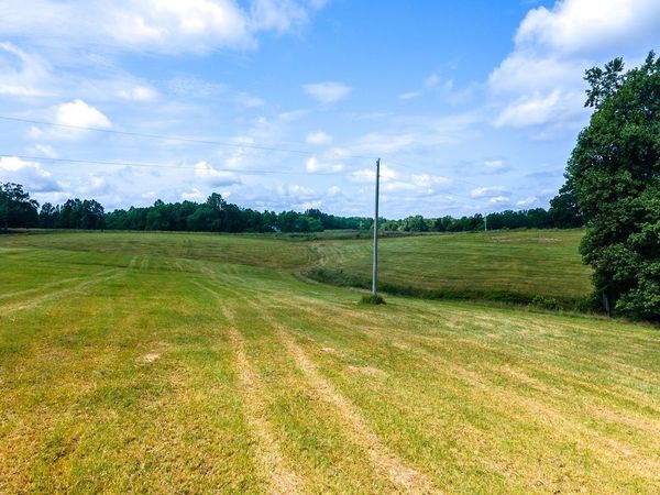 1 Weakley Loop Rd , Unit 1, Ethridge, TN 38456