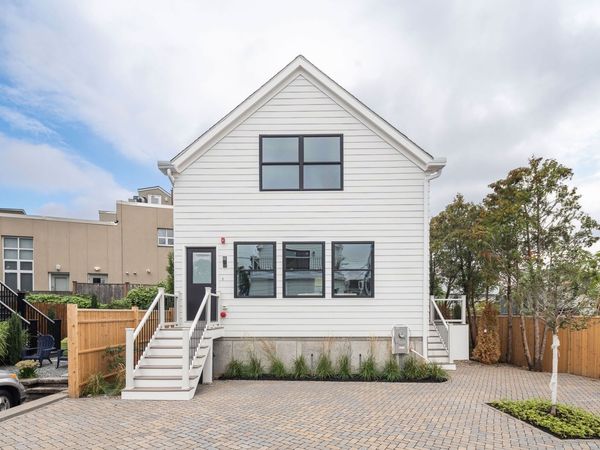 60 Franklin St, Unit 3, Somerville, MA 02145