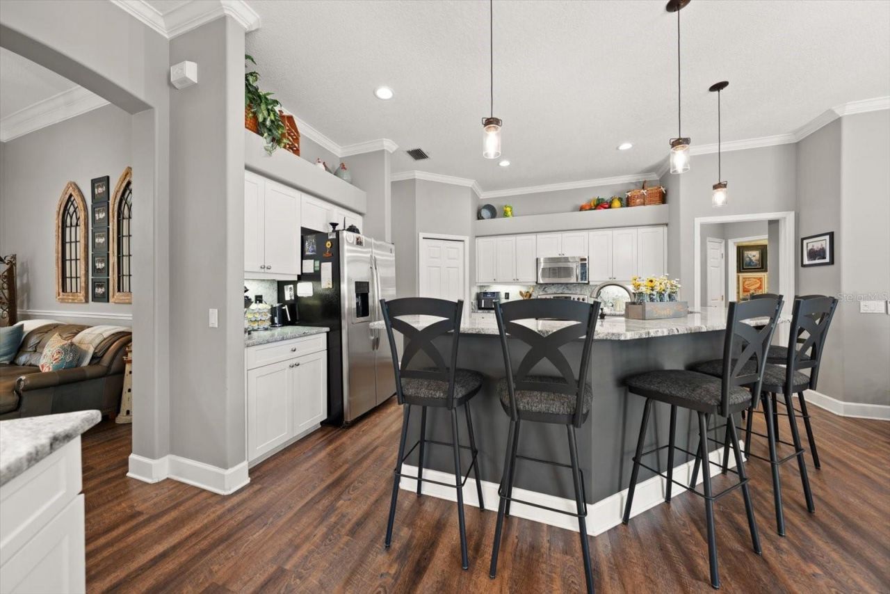 2105 Boot Lake Circle, Tampa, FL 33612 Photo