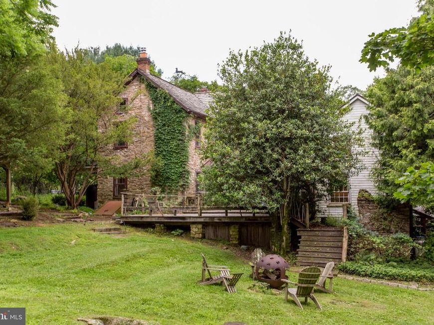 3115 Gallows Hill, Riegelsville, PA 18077 Main Photo