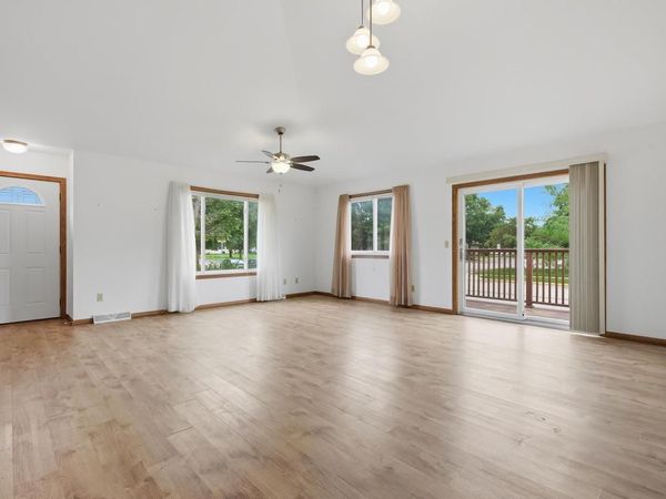 213 HJEMDAL Lane, Deerfield, WI 53531