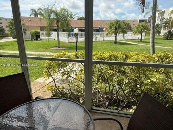 414 SE 10th St , Unit 103, Dania Beach, FL 33004