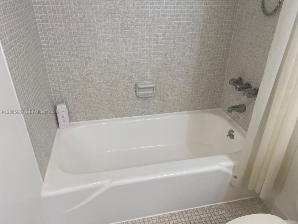 19380 Collins Ave, Unit 1025, Sunny Isles Beach, FL 33160 Photo