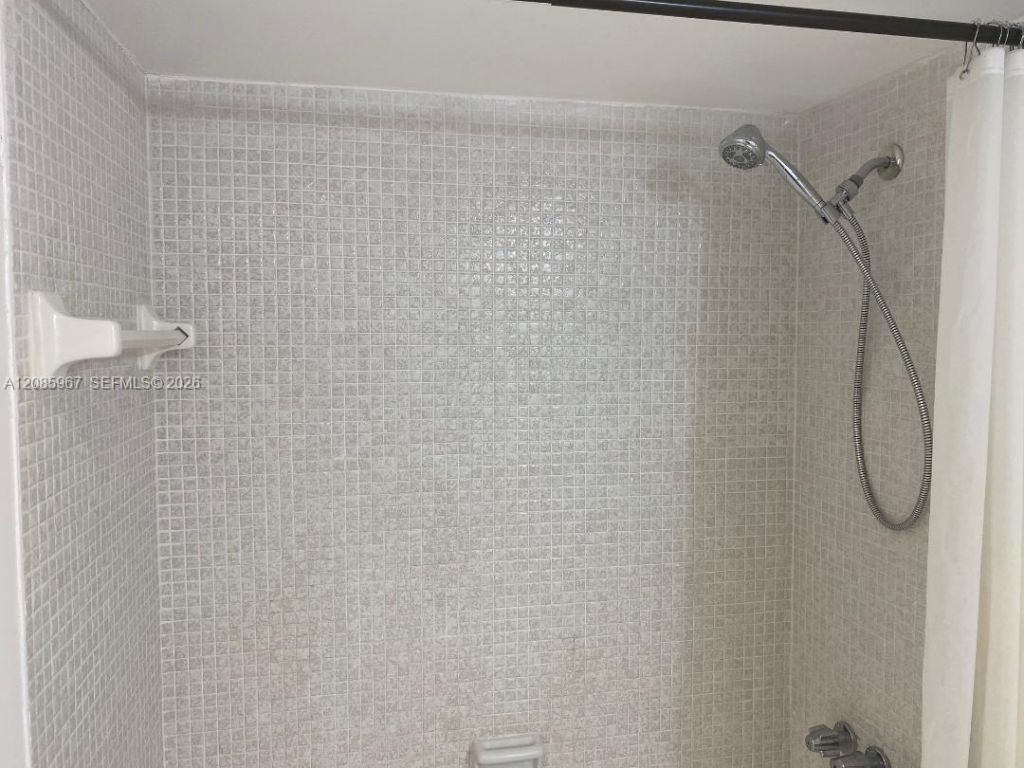 19380 Collins Ave, Unit 1025, Sunny Isles Beach, FL 33160 Photo