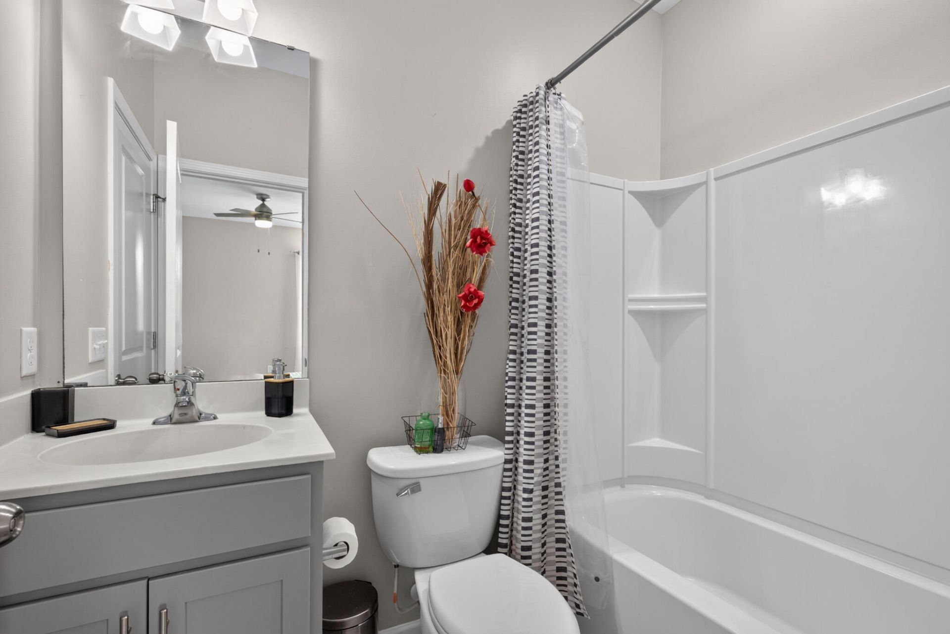 151 Lakelyn Road Photo 19