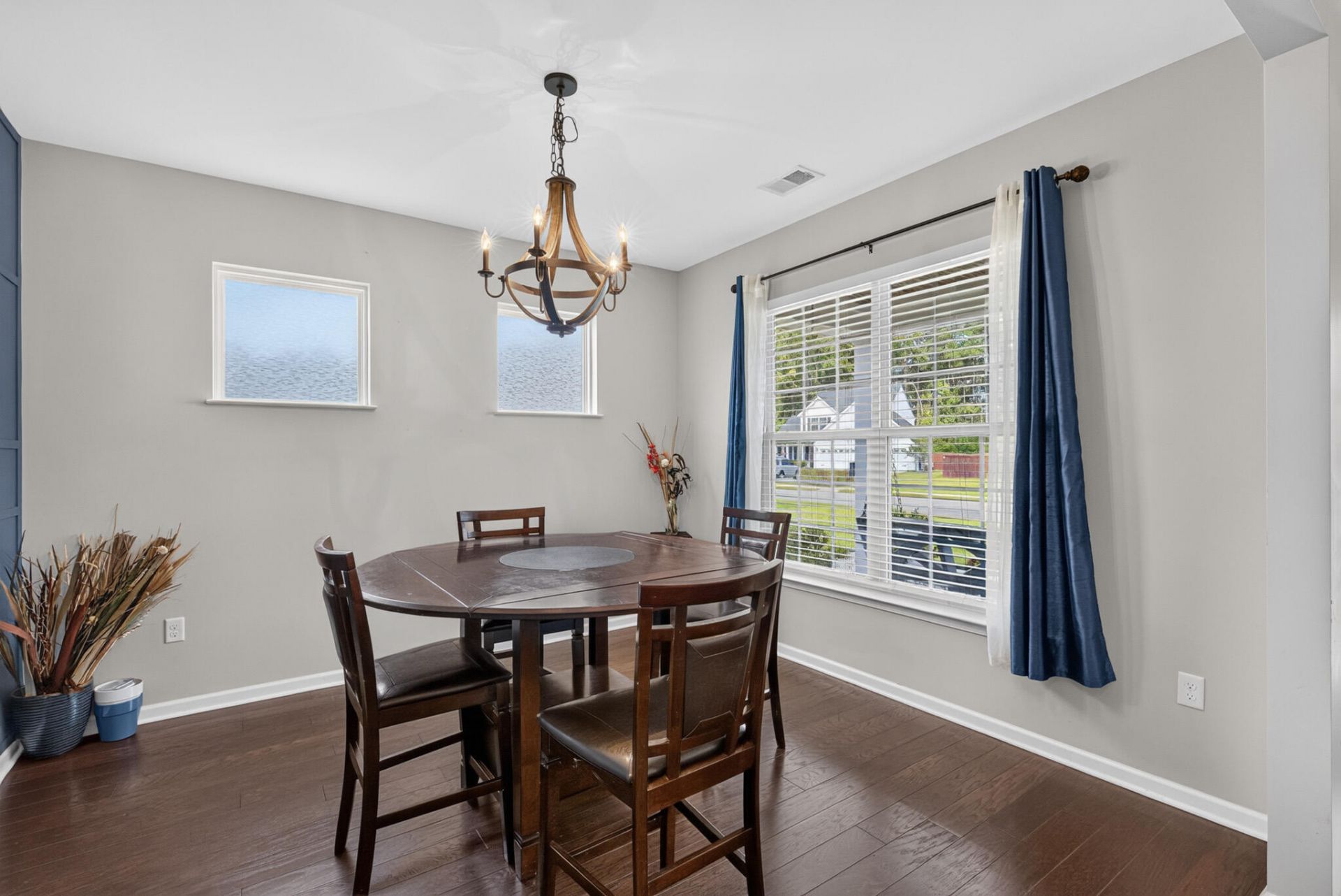 151 Lakelyn Road Photo 6
