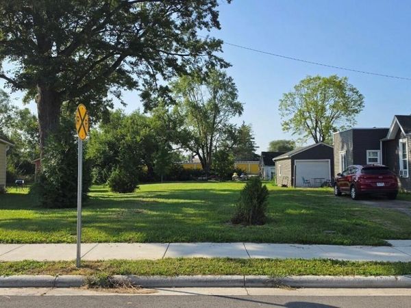 606 Leeson Avenue, Van Wert, OH 45891
