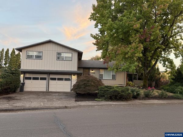 2396 20th Av SE, Albany, OR 97322