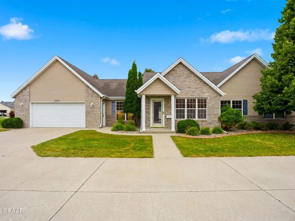3974 SHADY Lane , Grand Forks, ND 58201