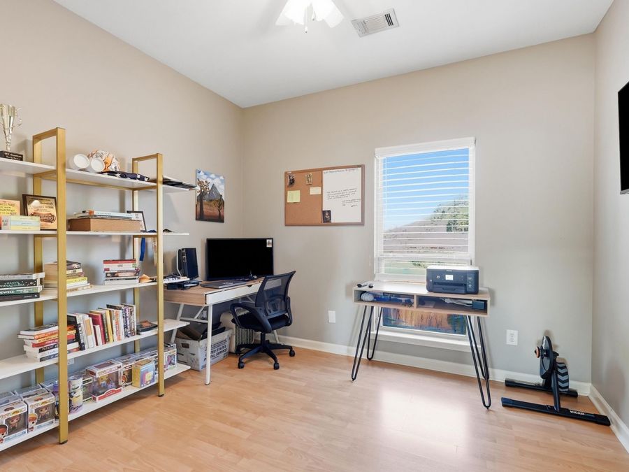 Property Image 31