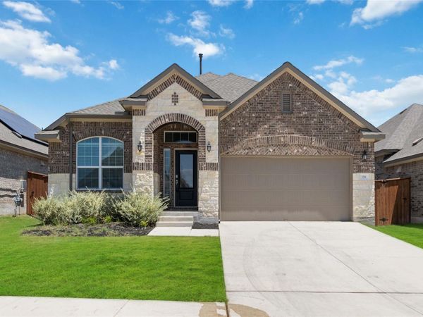 158 Coronella DR , Liberty Hill, TX 78642