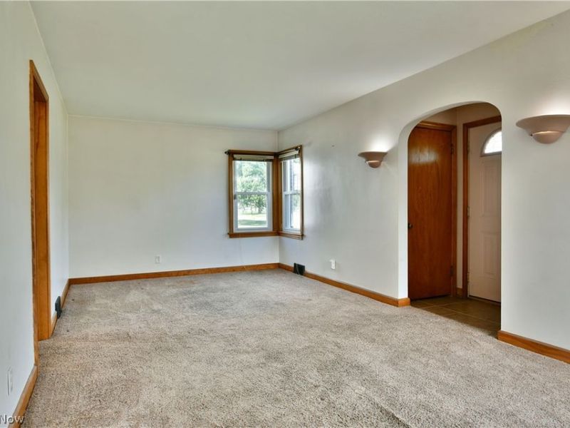 734 Central Parkway Avenue SE, Warren, OH 44484 Photo 11
