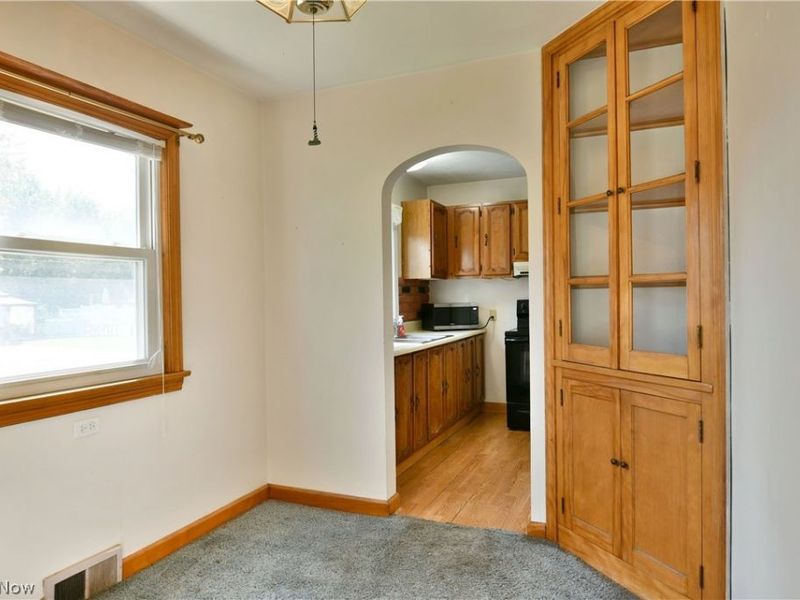 734 Central Parkway Avenue SE, Warren, OH 44484 Photo 14