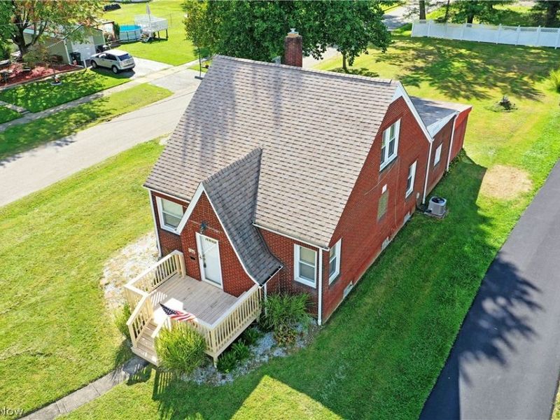 734 Central Parkway Avenue SE, Warren, OH 44484 Photo 4