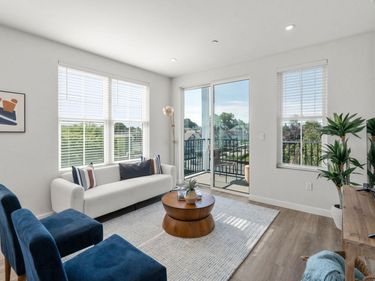 10 Somerset, Unit 402U, Winthrop, MA 02152