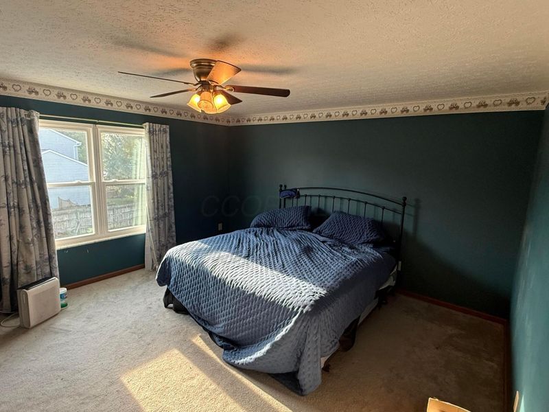 318 Eddington Drive, Pataskala, OH 43062 Photo 11