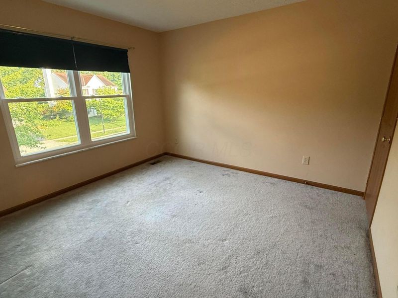 318 Eddington Drive, Pataskala, OH 43062 Photo 14