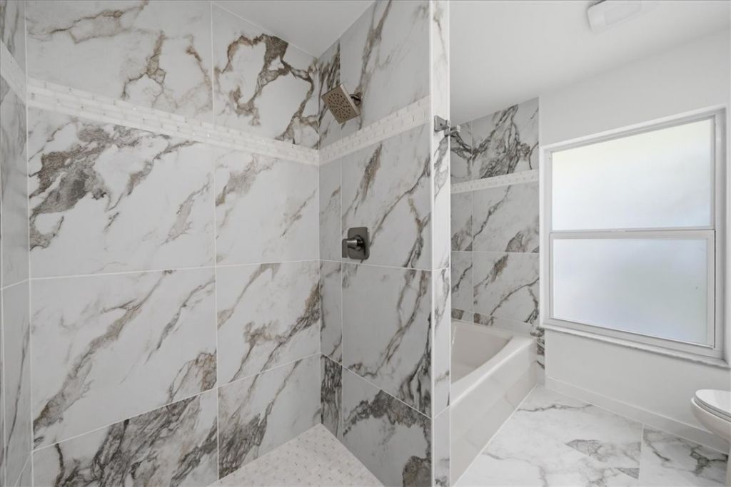 4384 SW 2nd Square Sw, Vero Beach, FL 32968 Photo
