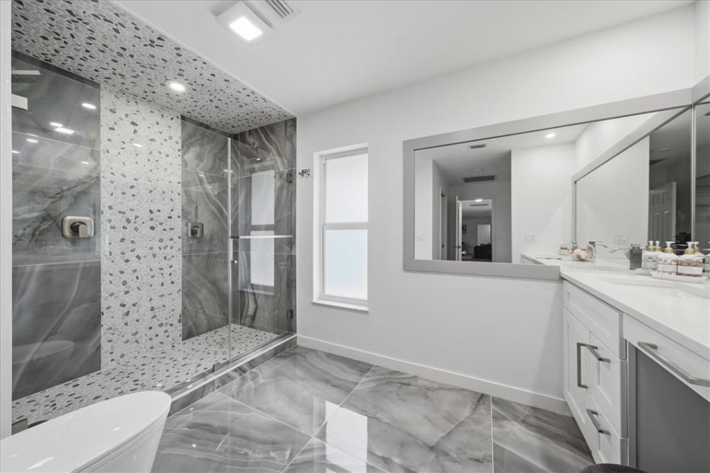 4384 SW 2nd Square Sw, Vero Beach, FL 32968 Photo