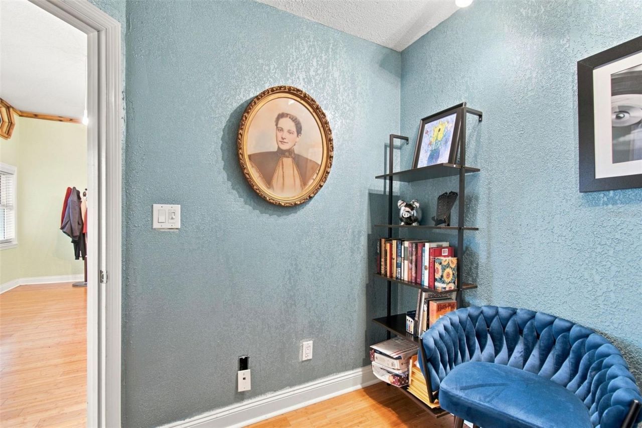 1401 45th Avenue N, Saint Petersburg, FL 33703 Photo