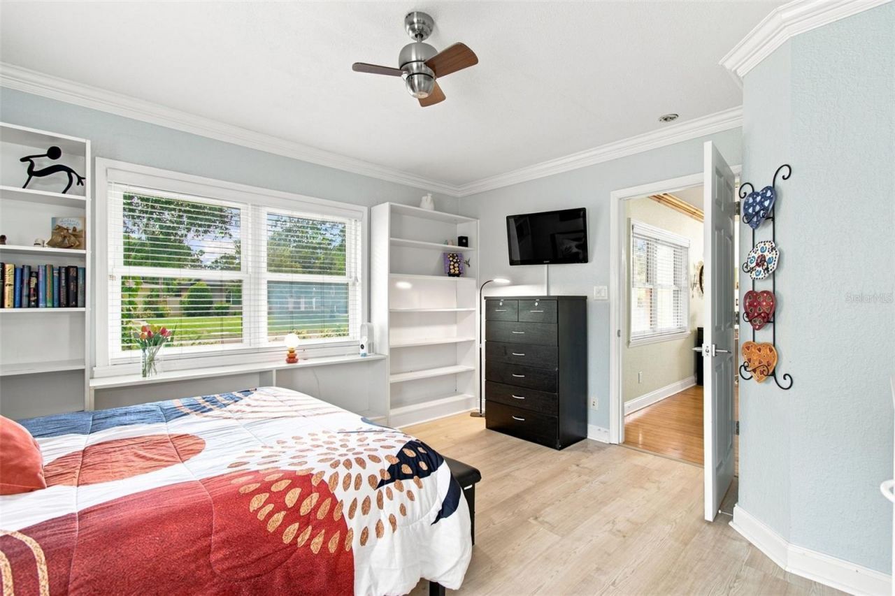 1401 45th Avenue N, Saint Petersburg, FL 33703 Photo