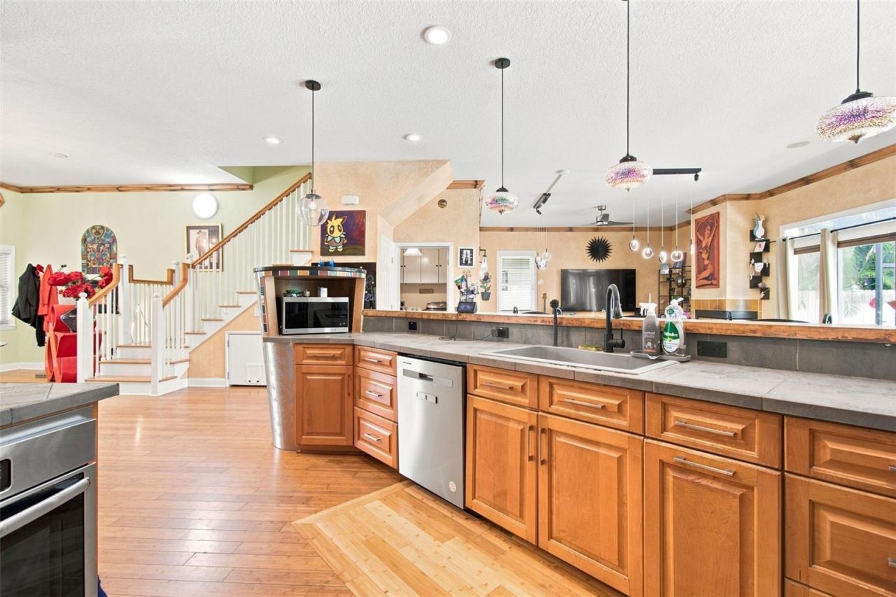 1401 45th Avenue N, Saint Petersburg, FL 33703 Photo