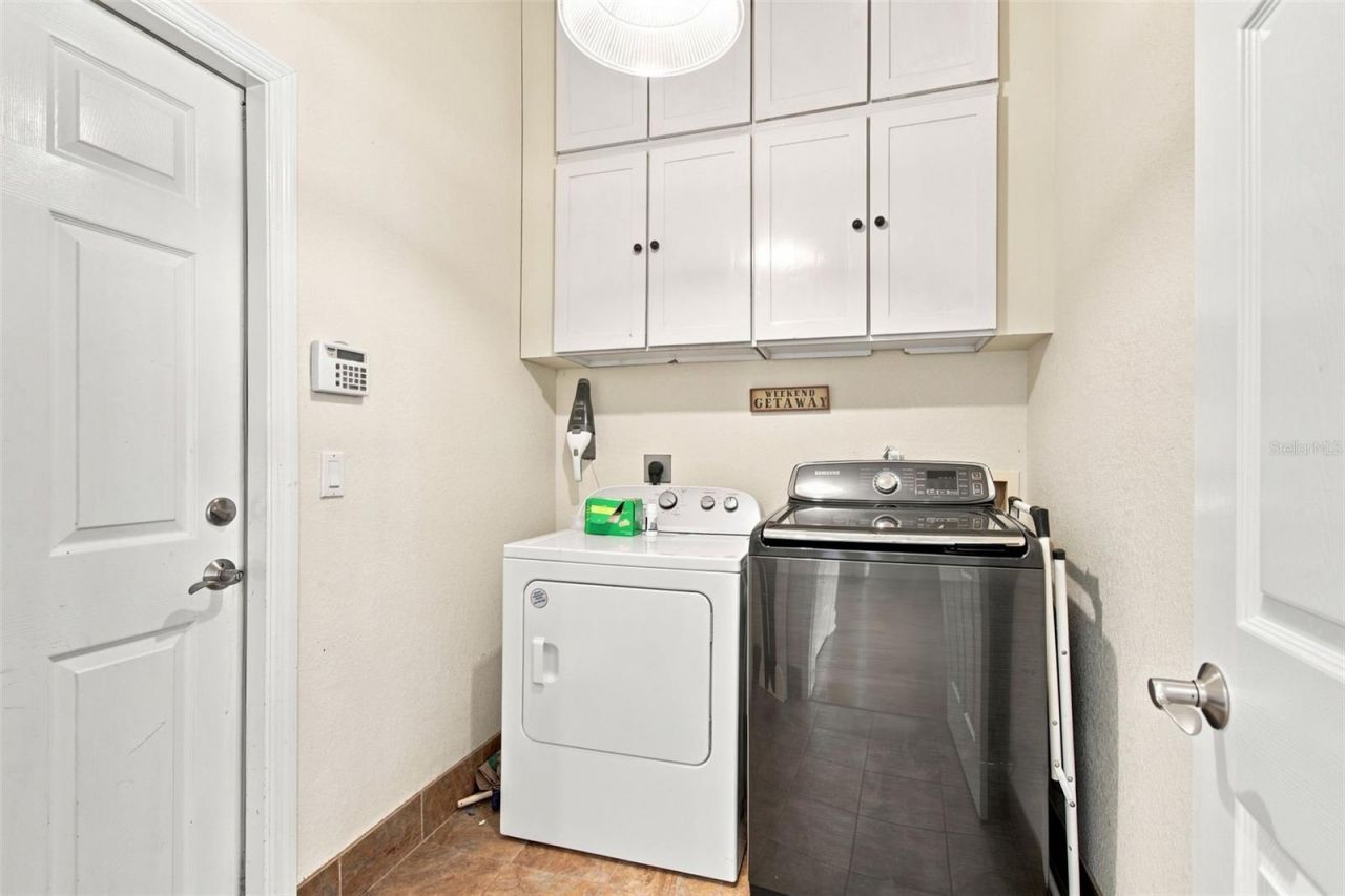 1401 45th Avenue N, Saint Petersburg, FL 33703 Photo