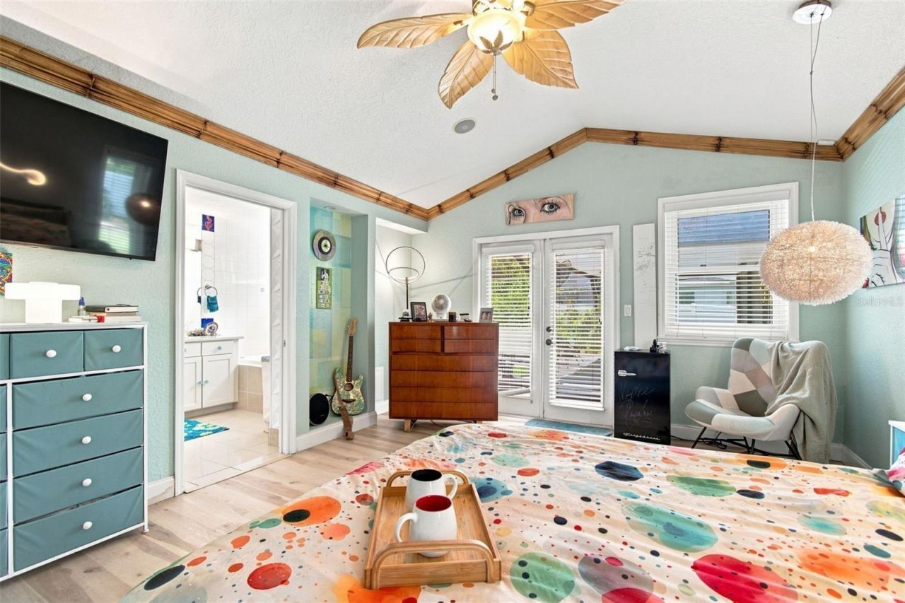 1401 45th Avenue N, Saint Petersburg, FL 33703 Photo