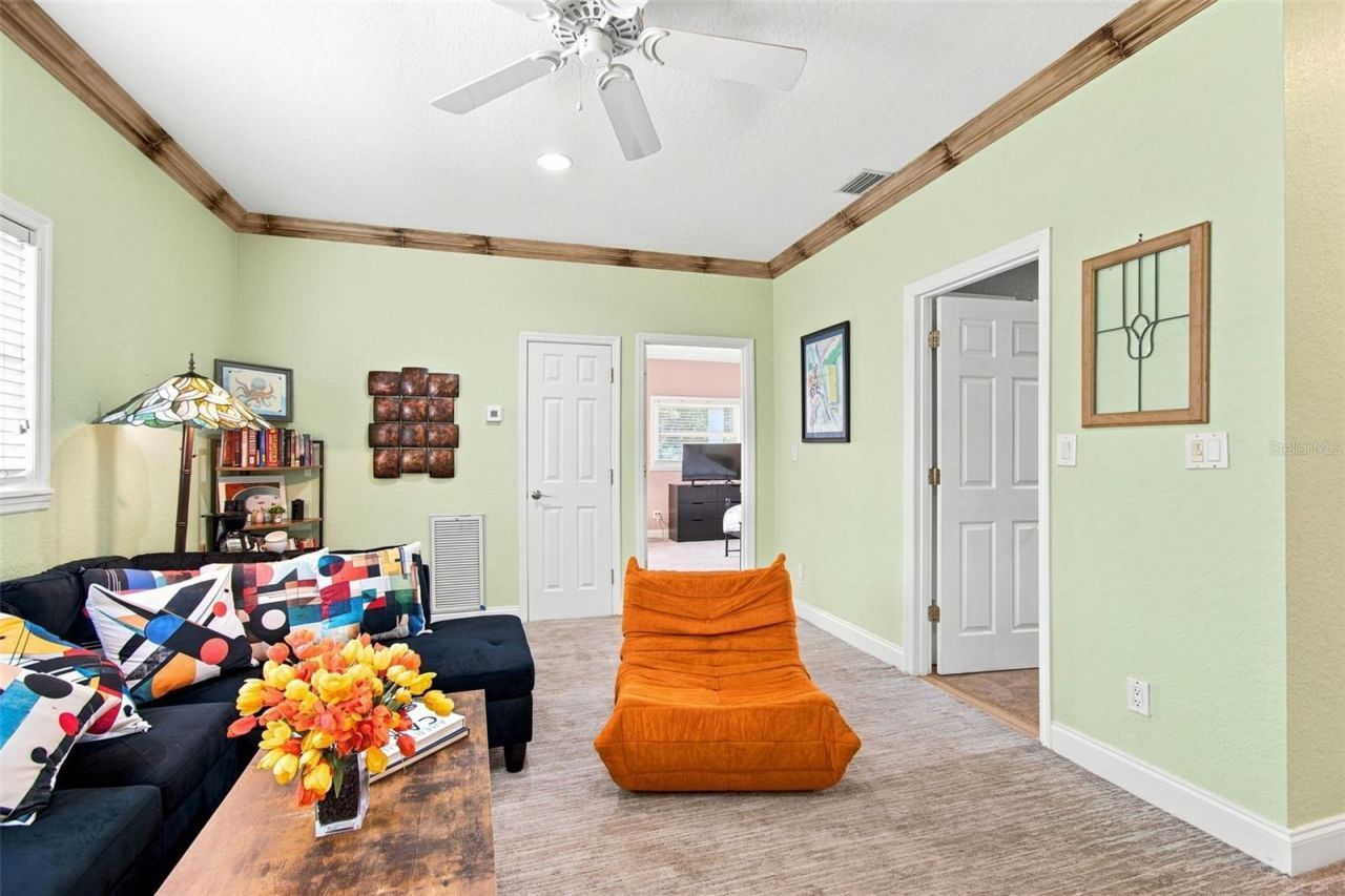 1401 45th Avenue N, Saint Petersburg, FL 33703 Photo