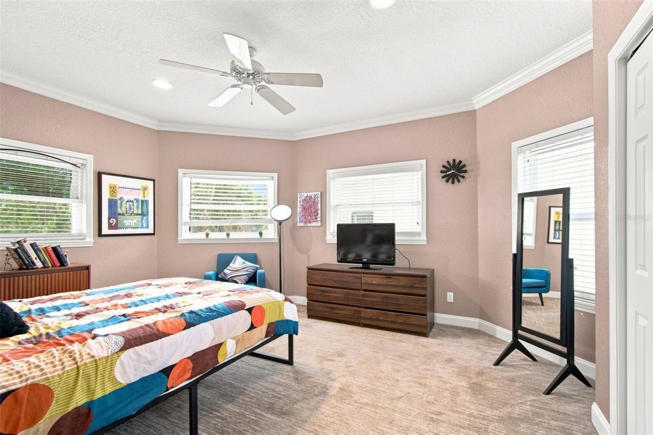 1401 45th Avenue N, Saint Petersburg, FL 33703 Photo