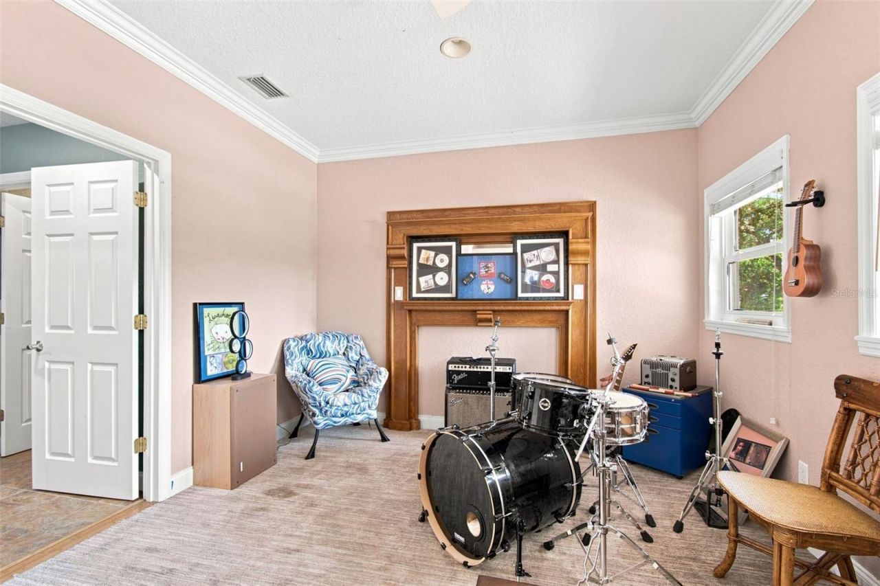 1401 45th Avenue N, Saint Petersburg, FL 33703 Photo