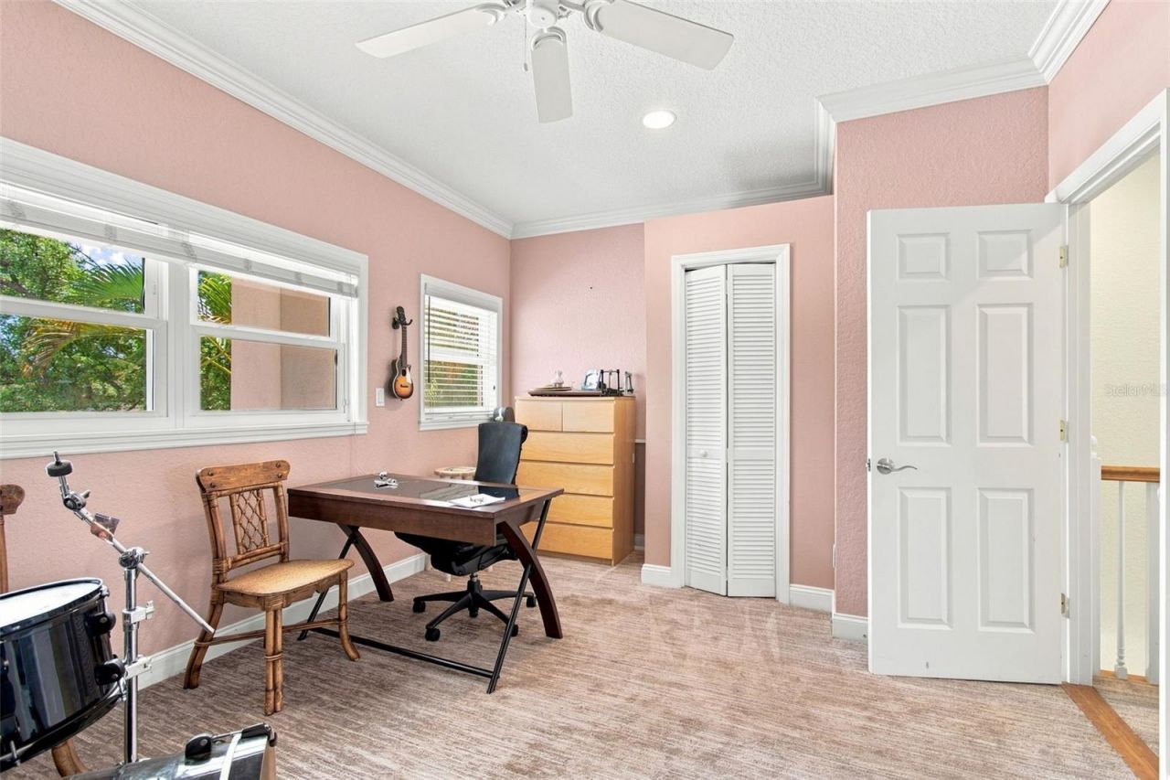 1401 45th Avenue N, Saint Petersburg, FL 33703 Photo