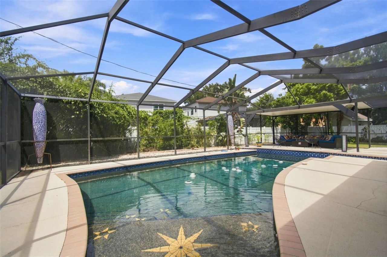 1401 45th Avenue N, Saint Petersburg, FL 33703 Photo