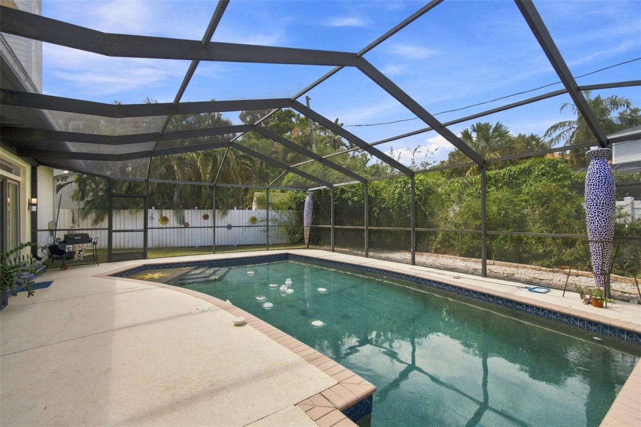1401 45th Avenue N, Saint Petersburg, FL 33703 Photo