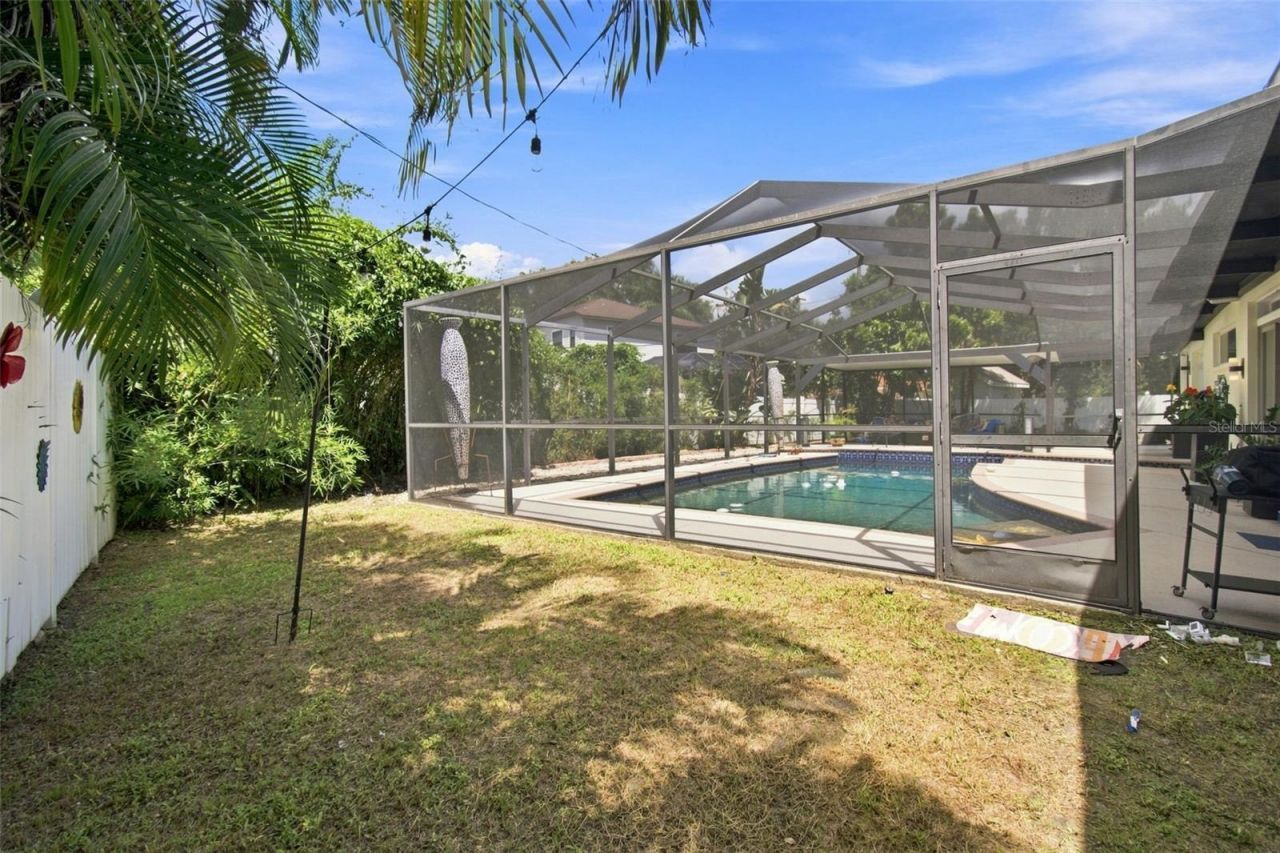1401 45th Avenue N, Saint Petersburg, FL 33703 Photo