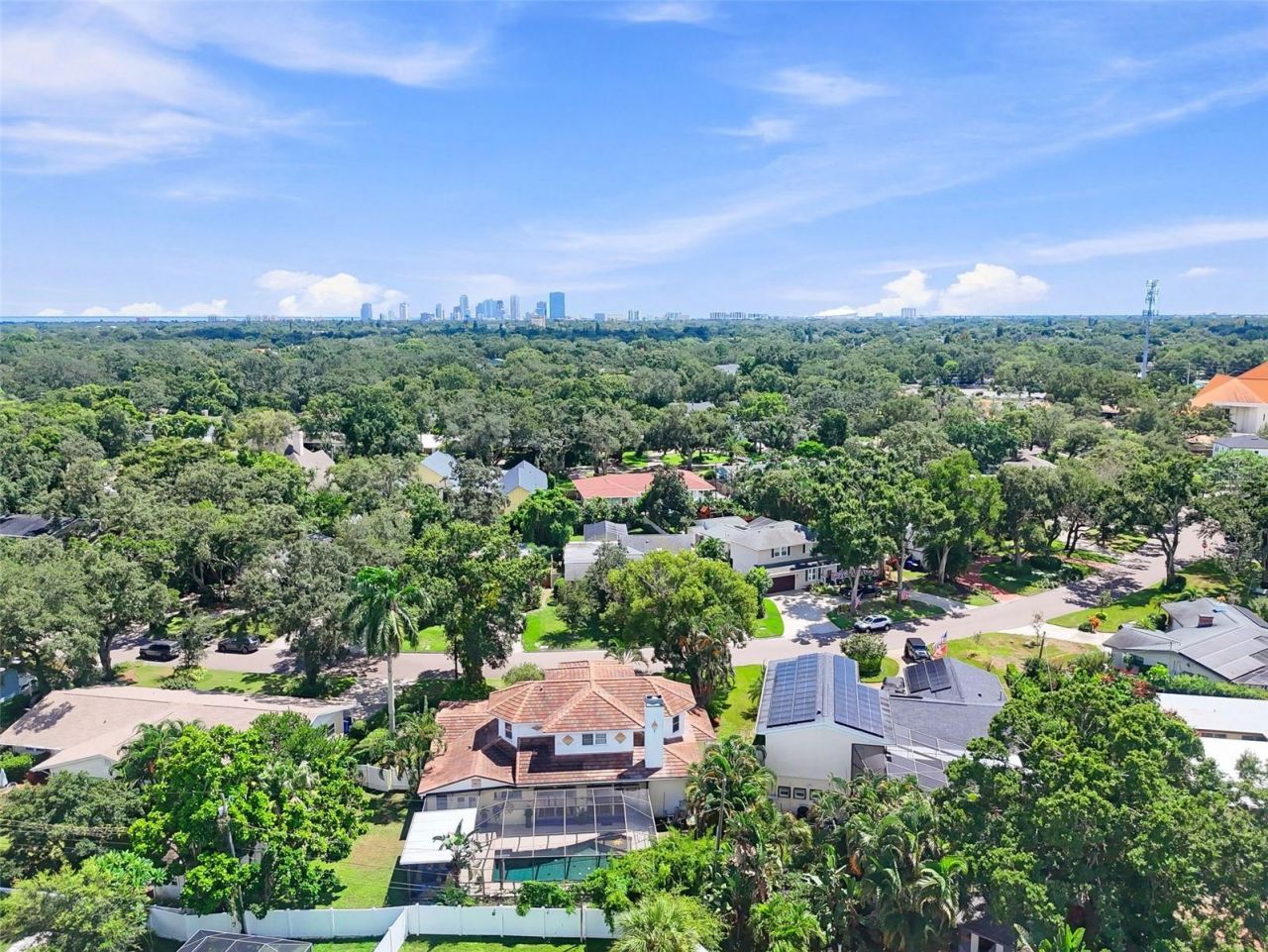 1401 45th Avenue N, Saint Petersburg, FL 33703 Photo