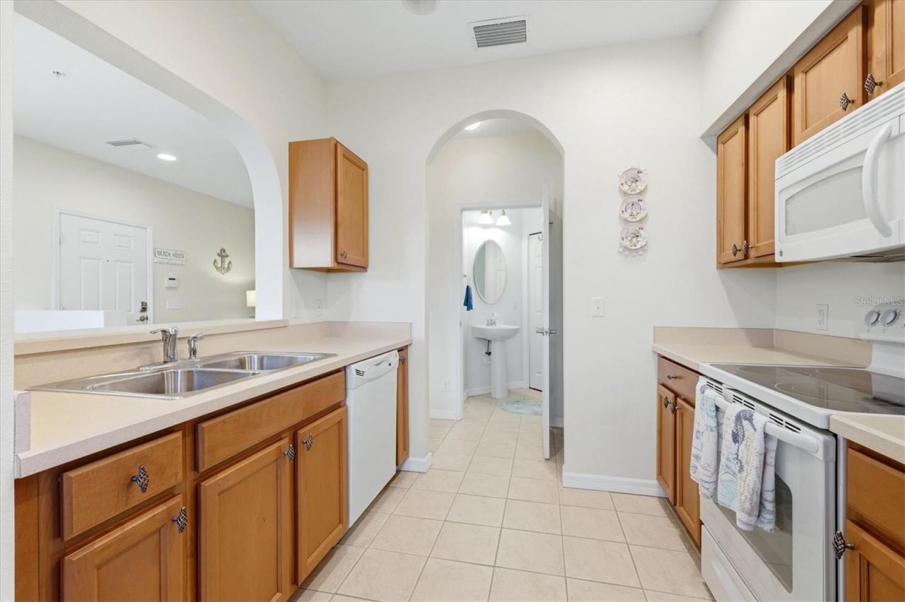 3511 45th Terrace W, Unit 108, Bradenton, FL 34210 Photo