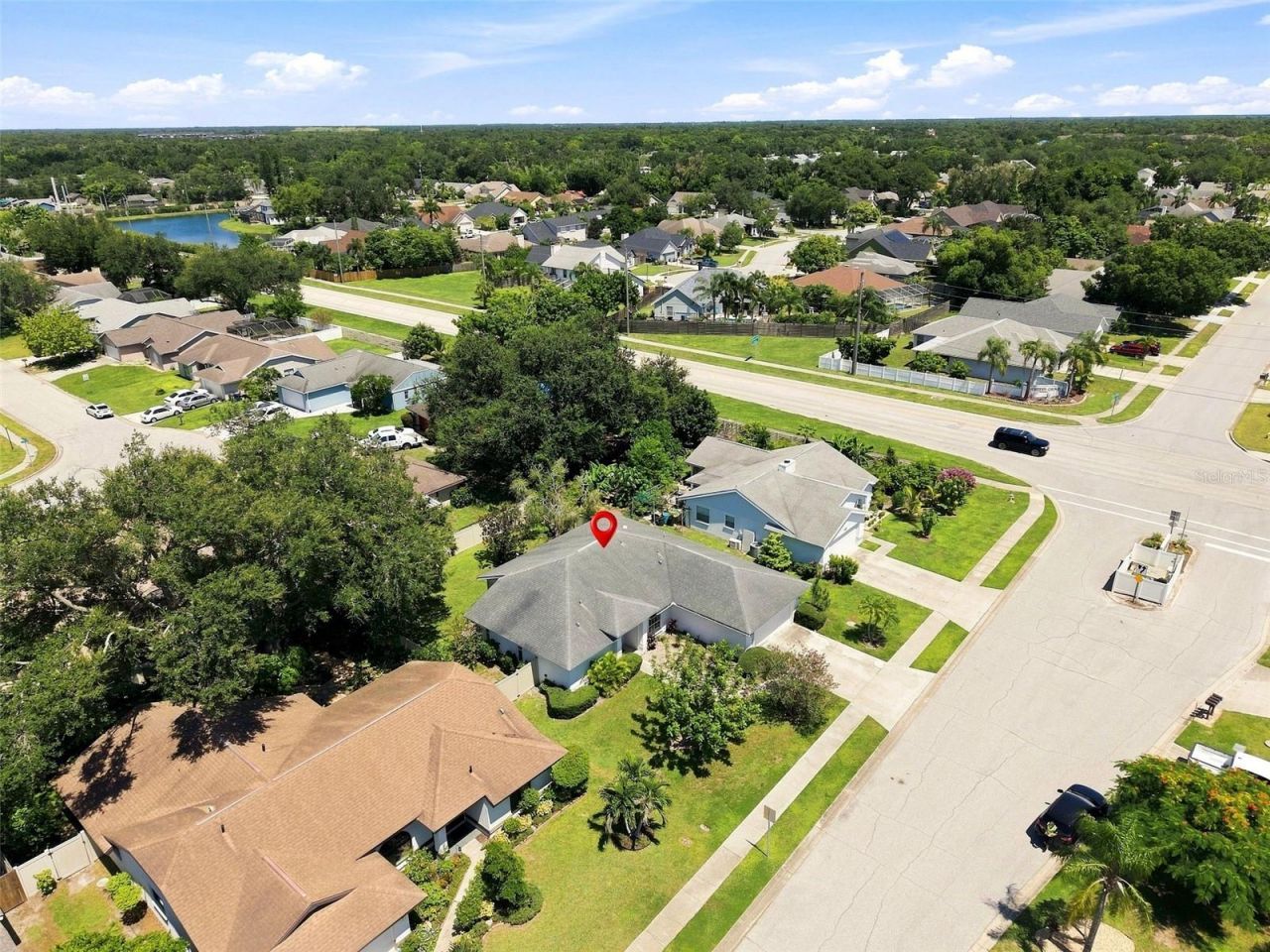7833 38th Court E, Sarasota, FL 34243 Photo