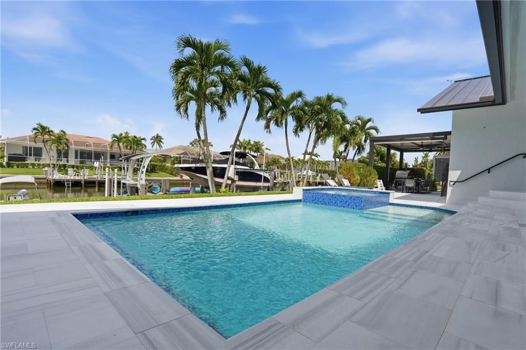 910 Beaver Ct, Marco Island, FL 34145 Photo