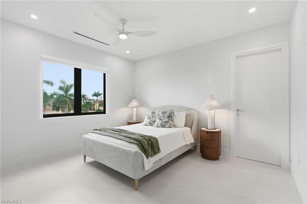 910 Beaver Ct, Marco Island, FL 34145 Photo