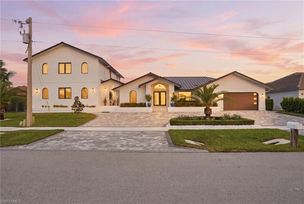 910 Beaver Ct, Marco Island, FL 34145 Photo
