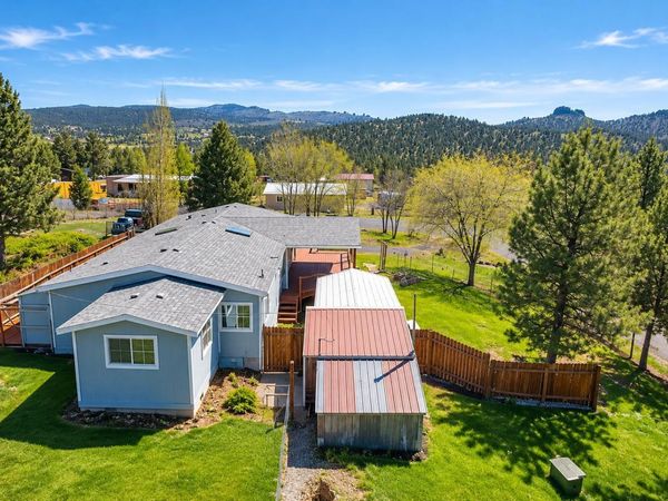 15019 SE Loafer Avenue, Prineville, OR 97754